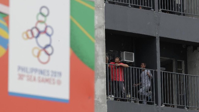 Buruknya penyelenggaraan SEA Games 2019 juga diderita para jurnalis asal Indonesia yang sulit mendapatkan akreditasi.