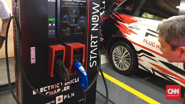 Ikuti Mercy, Mitsubishi Punya Tempat Cas Mobil Listrik di Mal