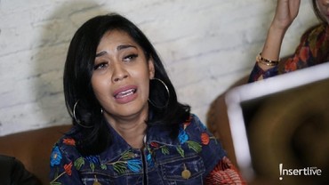 img-title Putri Karen Pooroe Meninggal, Diduga Jatuh dari Balkon Apartemen