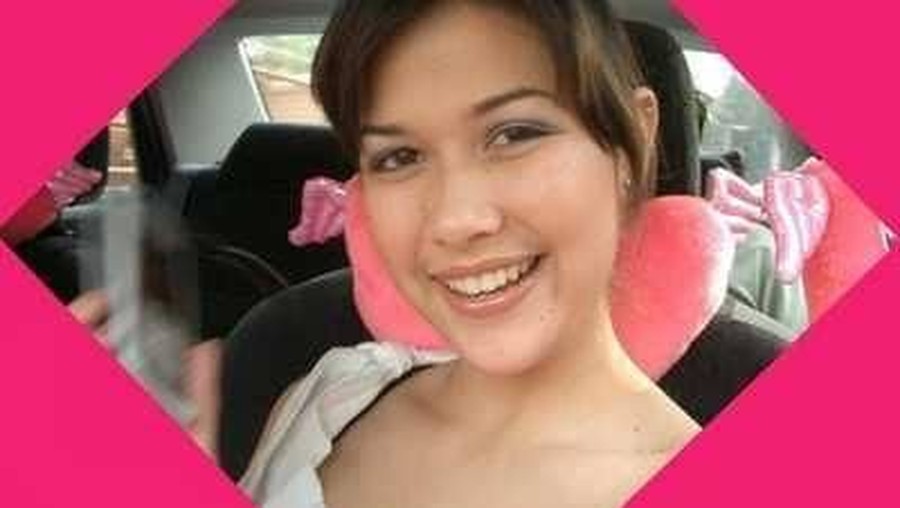 2. Video ciuman dengan Tommy Kurniawan Apa saja kontroversi Ida Helena, mantan istri Richard Kevin?