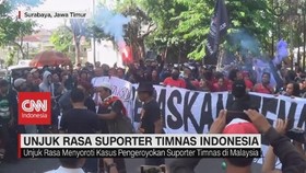 VIDEO: Suporter Timnas Indonesia Gelar Aksi Unjuk Rasa