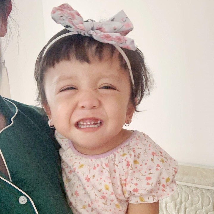 <p>Ziona juga saat ini terlihat lebih ceria, juga sering tersenyum dan tertawa. (Foto: Instagram @joannaalexandra)</p>