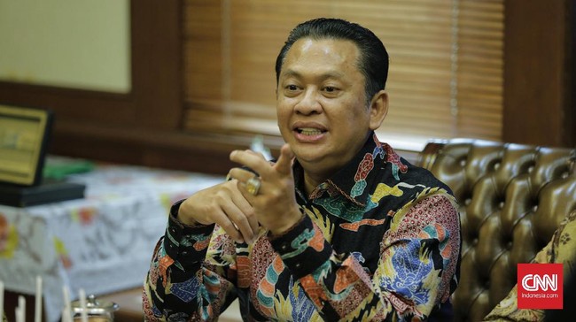 MPR menilai target defisit anggaran di bawah 3 persen pada 2023 jadi tantangan di tengah kondisi pemulihan ekonomi yang tak menentu.