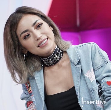 Video Call Bareng Pria Bule, Jessica Iskandar Sudah Move On?