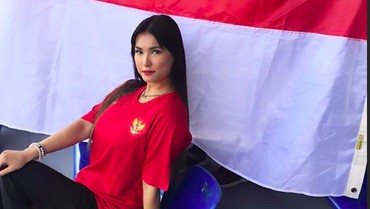 Maria Ozawa Dukung Timnas Indonesia di SEA Games, Netizen: Pantesan Menang