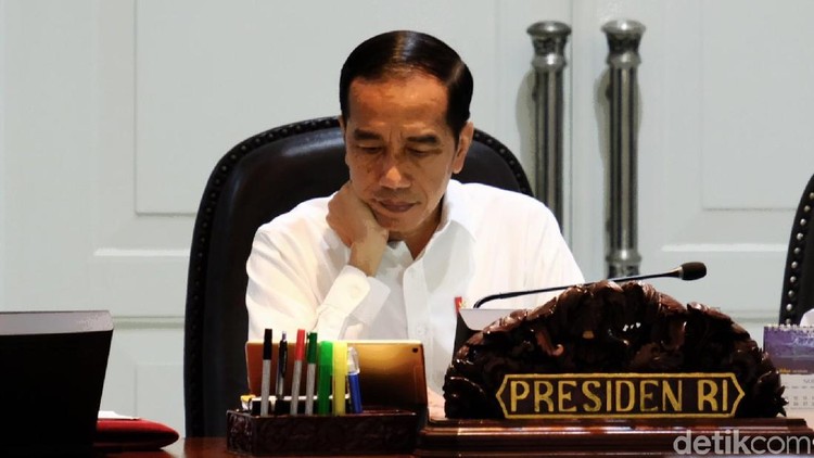 Jokowi Ingin Ganti Eselon III dan IV dengan Robot ...