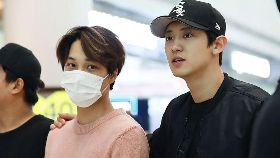 Obrolan Kai dan Chanyeol EXO tentang 'Musuh' yang Sombong, Siapa Dia? Kai dan Chanyeol EXO berbincang-bincang dengan santai pada tayangan VLive.