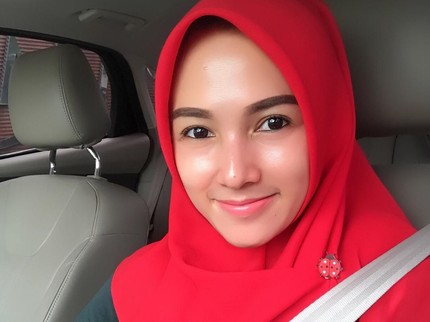5 Bunda Seleb yang Pernah Ajukan Isbat seperti Istri Kedua Limbad