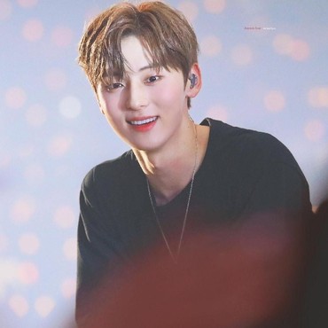 Pledis Entertainment Bantah Minhyun NU'EST Terjangkit Virus Corona