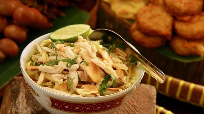 Resep Soto Ayam Kuah Kuning, Praktis dan Enak Buat 