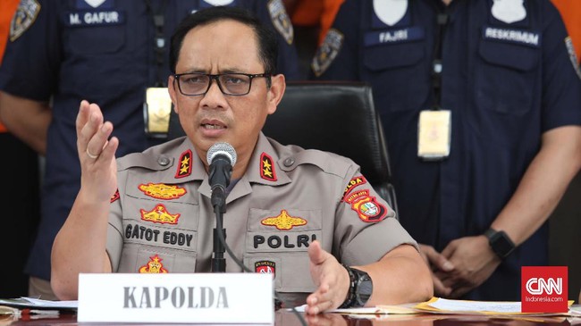 Total catatan kejahatan di Jakarta sepanjang 2019 mencapai 32.614 kasus, atau turun dari 2018 sebanyak 33.628 kasus kejahatan.
