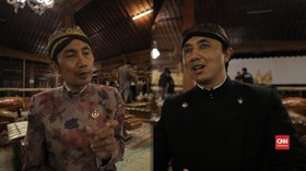 VIDEO: Kecepatan Jari Ki Manteb Bikin Dalang Muda Terpukau