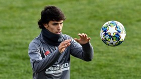 Joao Felix, Pemain Portugal Kedua Peraih Golden Boy