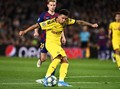 Sancho Bakal Dapat Peringatan karena Peluk Rekan Setim