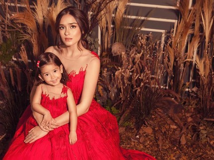 Gaya Twinning 7 Artis dan Putri Kecilnya, Siapa Paling Kece?