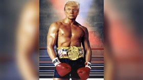 Diterpa Rumor Kesehatan, Trump Unggah Gambar ala Rocky