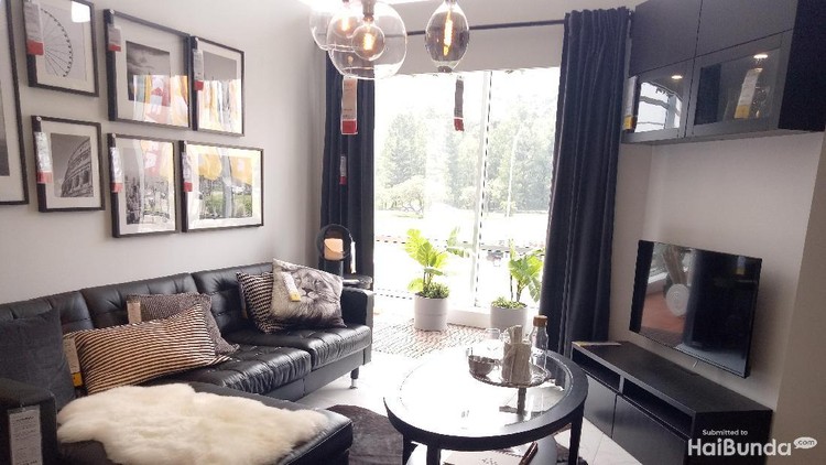 Ide dekorasi rumah minimalis yang bikin rumah terlihat luas dan nyaman.