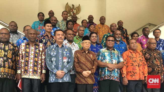 MRP tak sepakat soal rencana pemekaran Papua. Pemerintah harus mendapatkan persetujuan dari MRP terlebih dahulu jika ingin melakukan pemekaran.