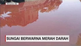 VIDEO: Heboh Sungai Berwarna Merah Darah