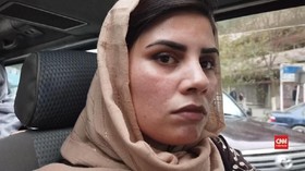 VIDEO: Supir Wanita Afghanistan Melawan Ledakan dan Pelecehan