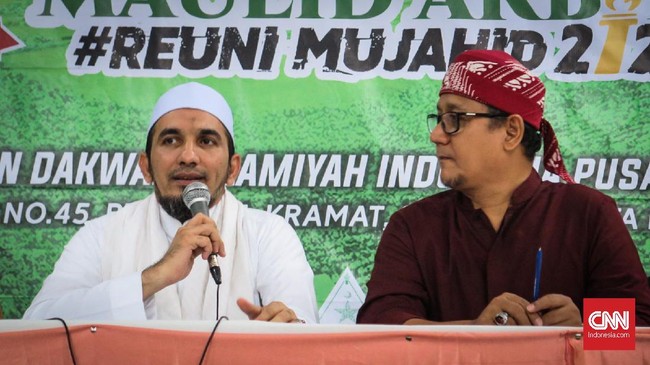 Ketua Umum FPI Sobri Lubis ingin menjelaskan secara langsung konsep NKRI Bersyariah kepada Mendagri Tito Karnavian agar tidak ada salah paham.