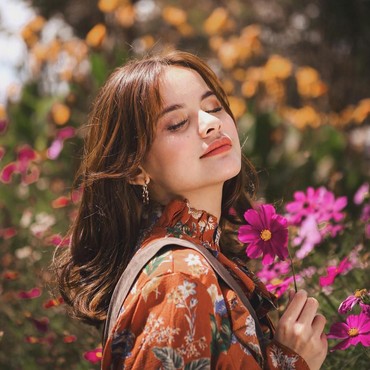 7 Potret Safira Crespin, Artis FTV yang Ngaku Pacarnya Direbut