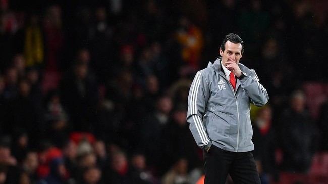 Pertandingan Villarreal vs Arsenal di semifinal Liga Europa bisa jadi momen balas dendam bagi Unai Emery yang pernah dipecat The Gunners.