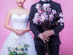 Pengantin Viral karena Penghulu Pernikahannya Bukan Manusia, Tapi ChatGPT
