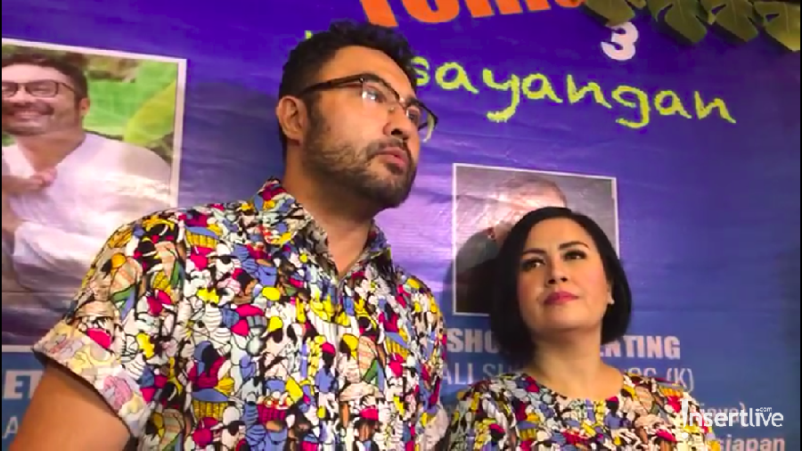 Surya Saputra dan Cynthia Lamusu Rlis Lagu untuk kedua anak kembarnya yang berulang tahun.