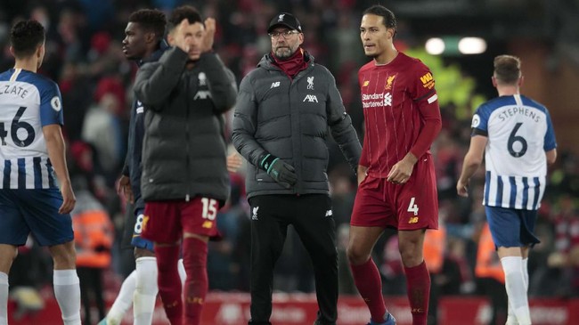 Liverpool berpotensi tersandung di awal tahun dalam perburuan gelar Liga Inggris musim ini lantaran punya tren kurang meyakinkan usai pergantian tahun.