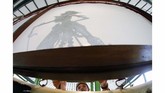 FOTO: Menanti Calon Dalang Masa Depan Salah satu upaya melestarikan wayang di Indonesia adalah mengenalkan sejak dini kepada generasi penerus. Beberapa di antara mereka bahkan sudah jadi dalang.