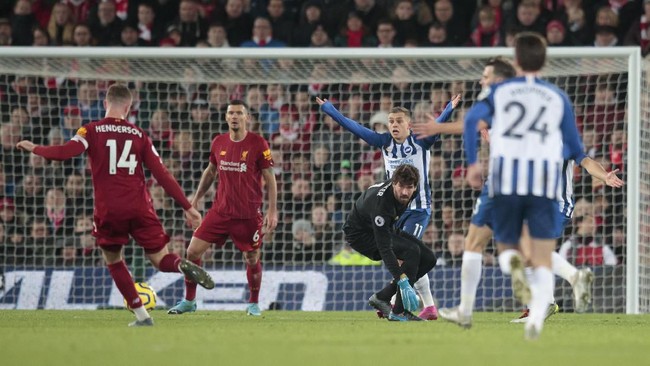 Liverpool diklaim sebagai tim 'paling bersih' di musim ini setelah sangat sedikit melakukan pelanggaran di Liga Inggris.