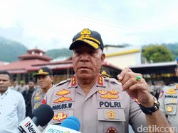 13 Orang Diperiksa Terkait Perusakan Kantor Bupati Waropen