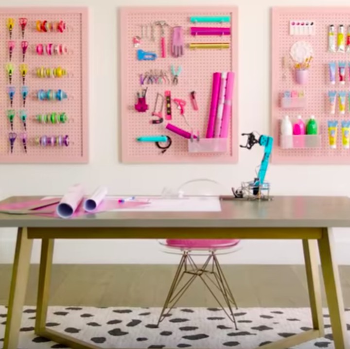 <p>Buat yang mau menyalurkan hobi, bisa banget! (Foto: YouTube AirBnB)  </p>