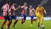 FOTO: Messi dan Ter Stegen Bawa Barcelona Menang Lionel Messi dan Marc-Andre Ter Stegen menjadi pahlawan kemenangan Barcelona saat mengalahkan Atletico Madrid 1-0 pada lanjutan Liga Spanyol.