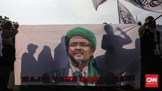 Wagub DKI, Ahmad Riza Patria mengatakan Pemprov DKI menyerahkan isolasi Rizieq Shihab ke pemerintah pusat.