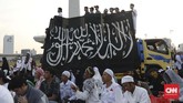 FOTO : Warna Warni Reuni 212 Massa Gerakan 212 kembali menggelar reuni pada Senin (2/12) dengan salah satu agenda, mendoakan kepulangan Imam Besar FPI Rizieq Shihab.