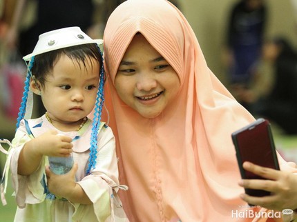 15 Foto Keceriaan Acara Montessori Ala Pantai HaiBunda Squad