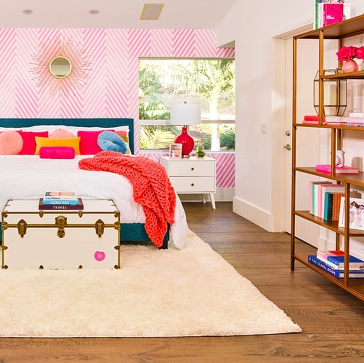<p>Lihat kamarnya, Bun, bikin gemas. (Foto: YouTube AirBnB)  </p>