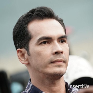 Berebut Hak Asuh Anak, Atalarik Syah Curiga Ada Intervensi Pengadilan