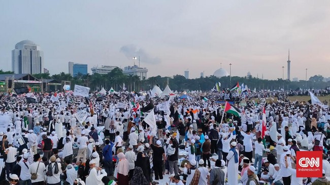 Polisi tidak akan memberikan izin sebelum panitia mengirim surat pemberitahuan tentang agenda dan lokasi yang digunakan.