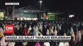 VIDEO: Salat Tahajud Reuni 212 Dipimpin Imam dari Palestina