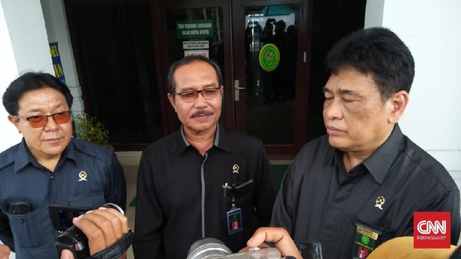 PN Medan mengaku heran dugaan kaitan kematian Hakim Jamaluddin dengan kasus yang ditangani karena tak ada ancaman dan hakim pun memutus tak sendirian.