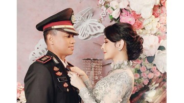 UUT PERMATASARI PERNAH MENANGIS KARENA SUAMI