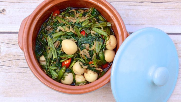 Delicious Cah Kangkung, Delicious stir fried water spinach or kale. Indonesian food