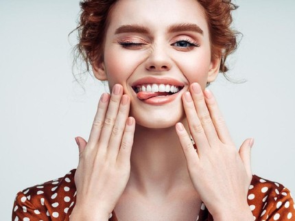 Bye Bye Bibir Gelap, Atasi dengan 4 Bahan Alami yang Mudah Dibuat