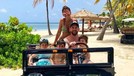 Berikut ini momen-momen kompak Lionel Messi bersama anak dan istri&period; Siap-siap dibikin iri ya Insertizen&period;