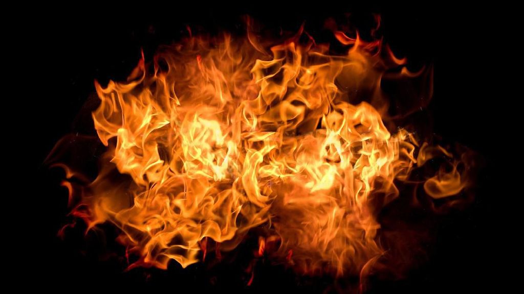 Salah Satu Kilang Terbesar Kuwait Diserang Drone Diduga Milik Iran