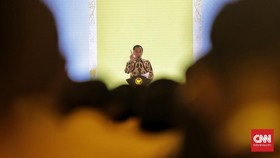 Sindiran Jokowi buat KIB di HUT Golkar: Jangan Rangkul-rangkulan Terus