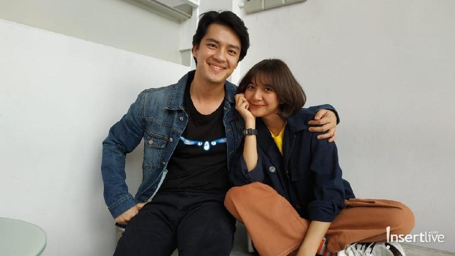 Sifat apa sih yang sering dilakukan morgan hingga membuat Sheila nyaman di lokasi syuting?
